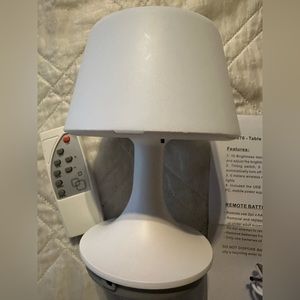 Table nightlight lamp with remote